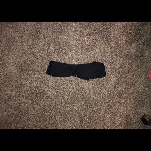 Black strapless bikini top